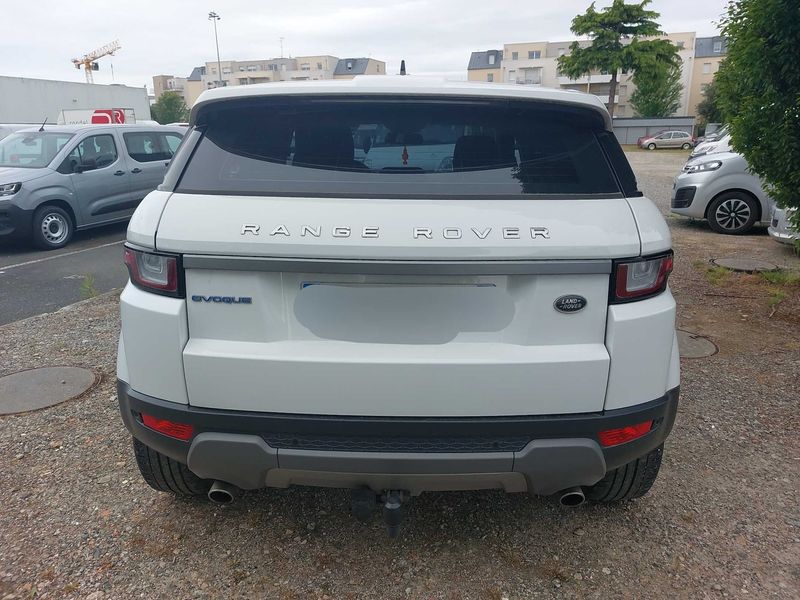 Land Rover Evoque 2.0 Td4 SE — zdjęcie 4