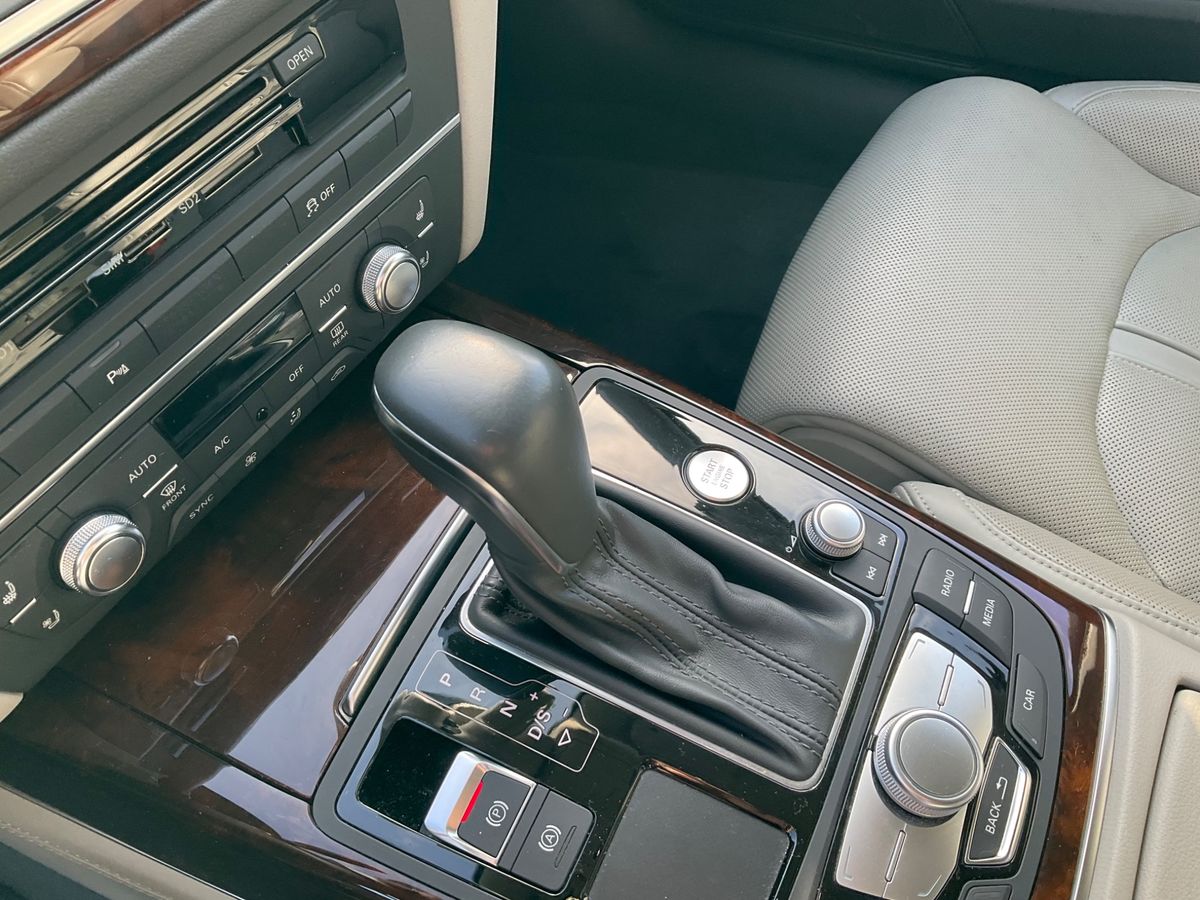Audi A6 2016 — photo 30