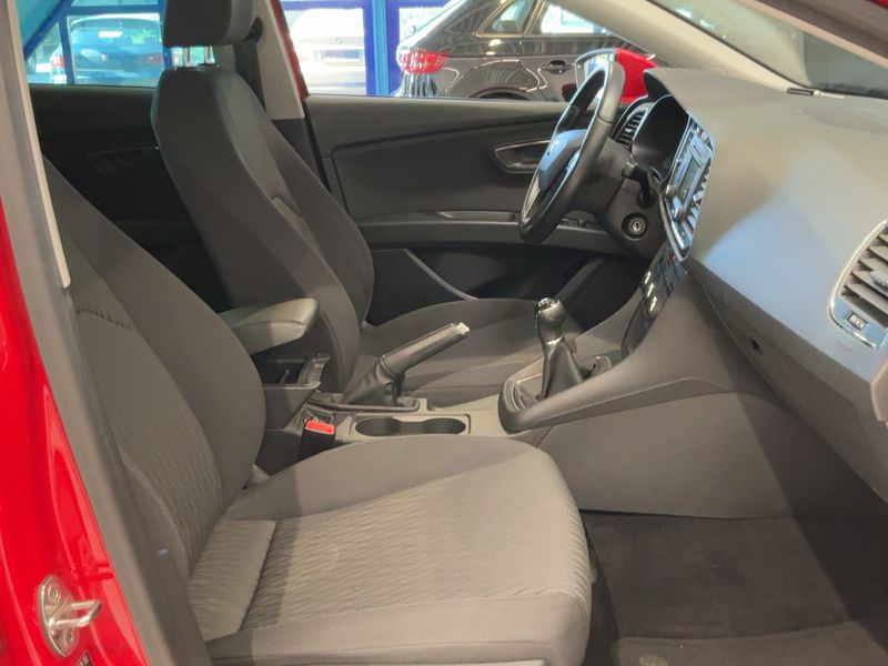 Seat Leon 2.0 TDI Style — zdjęcie 11