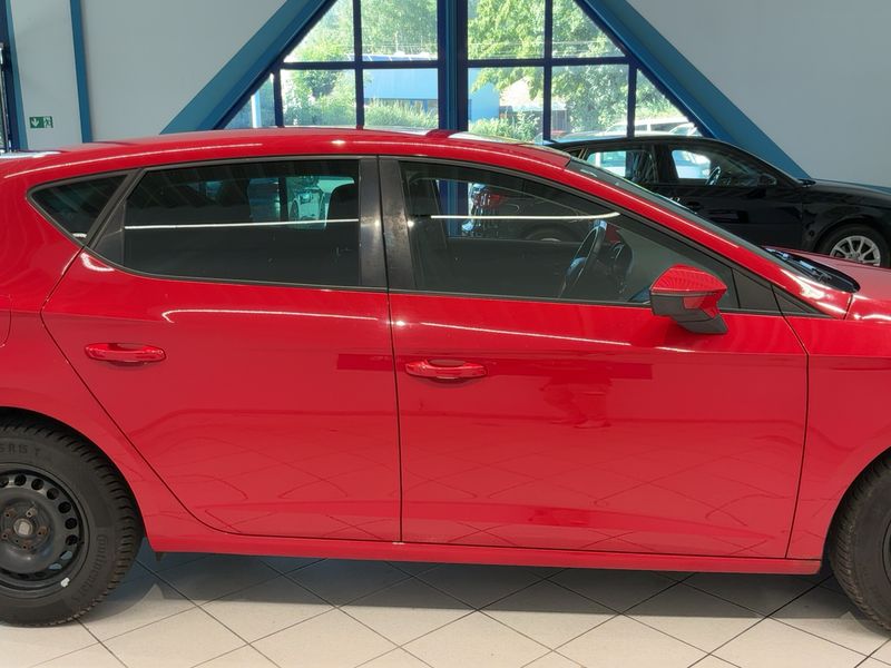 Seat Leon 2.0 TDI Style — zdjęcie 7