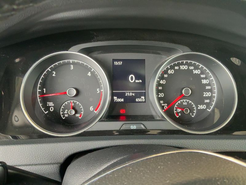 Volkswagen Golf VII 2.0 TDI Highline BlueMotion Tech — zdjęcie 13