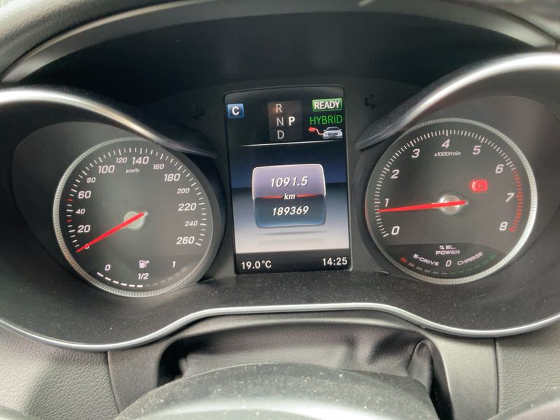 Mercedes-Benz C-Klasse C 350e T Avantgarde — zdjęcie 13