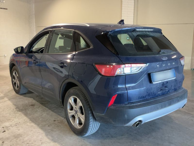Ford Kuga 1.5 TDCi EcoBlue Cool&Connect — zdjęcie 3