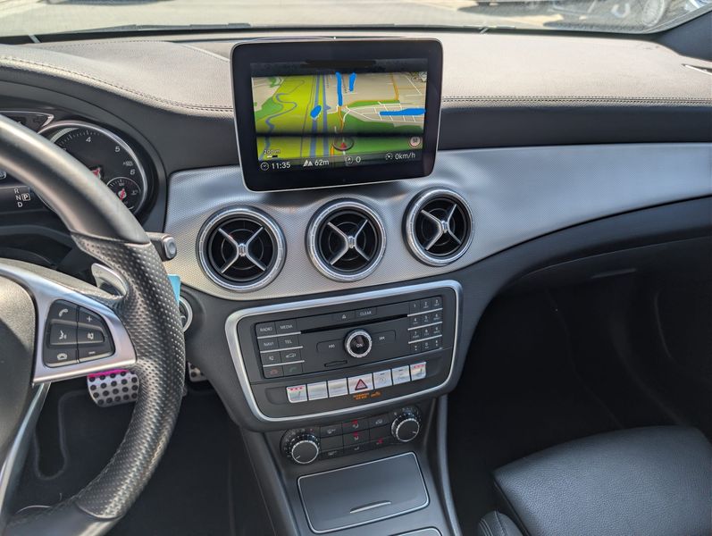 Mercedes-Benz CLA-Klasse CLA 200 Shooting Brake AMG Line — zdjęcie 11