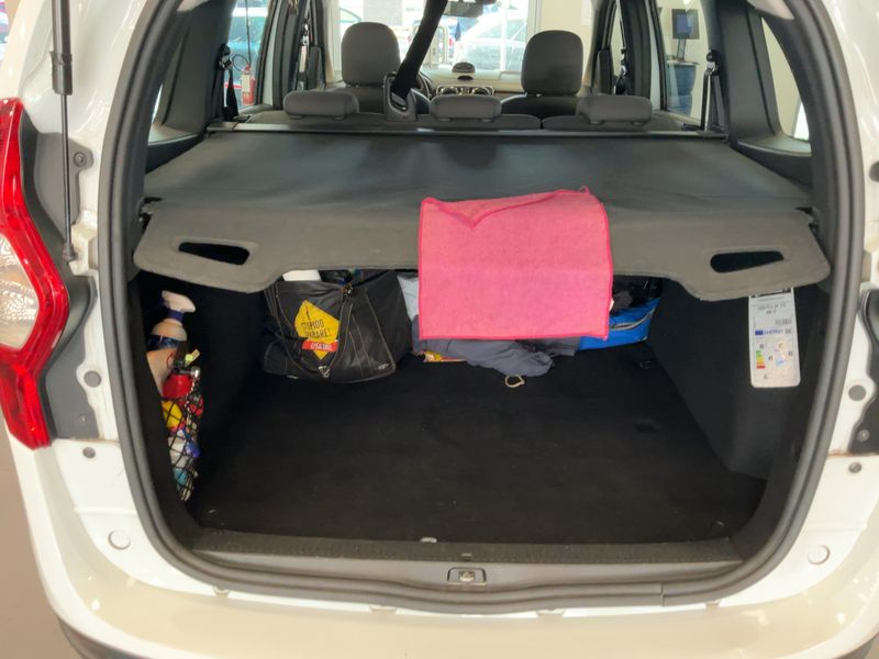 Dacia Lodgy 1.6 Basis — zdjęcie 10