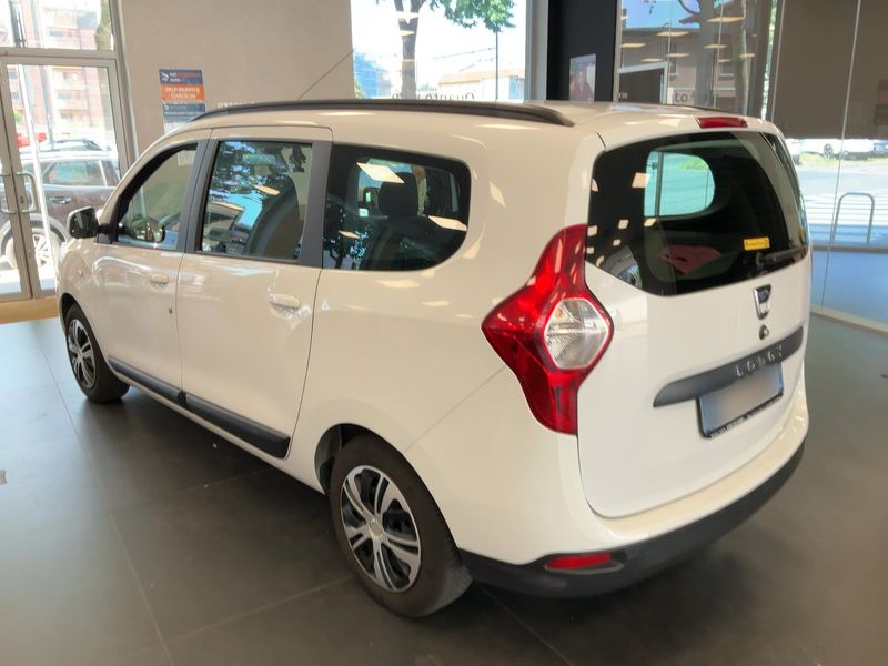 Dacia Lodgy 1.6 Basis — zdjęcie 3