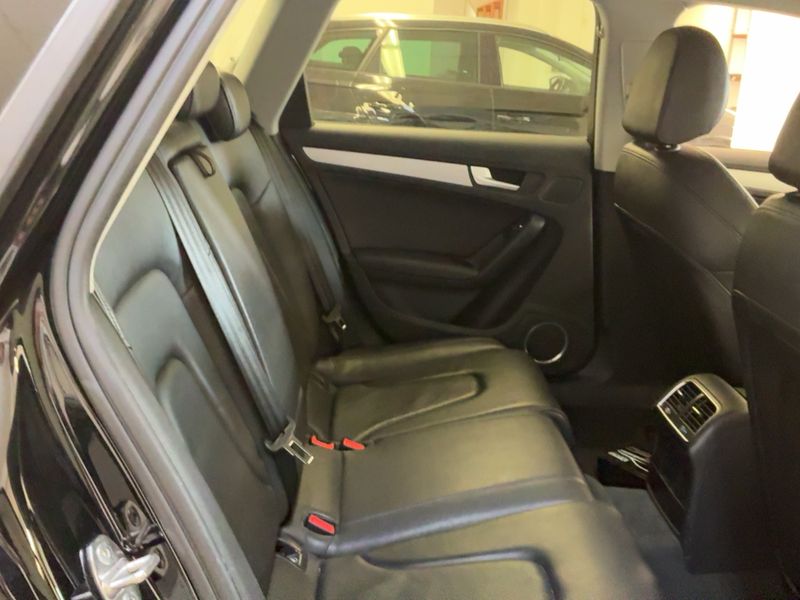 Audi A4 2.0 TDI Ambiente 2015 – снимка 20