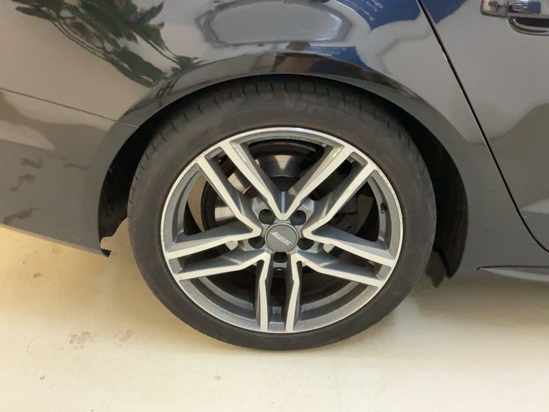Audi A4 2.0 TDI Ambiente 2015 – снимка 9