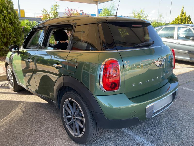 MINI Countryman Cooper D — zdjęcie 3