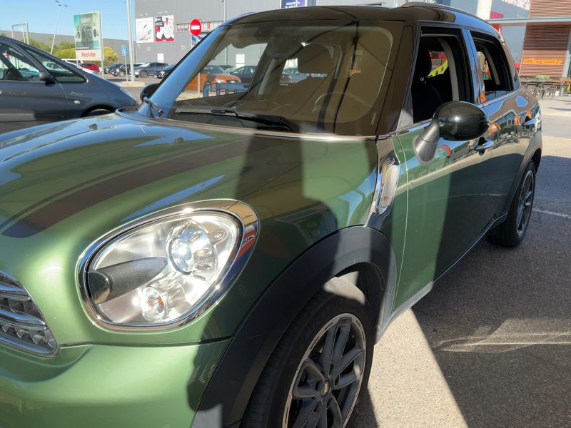 MINI Countryman Cooper D — zdjęcie 2