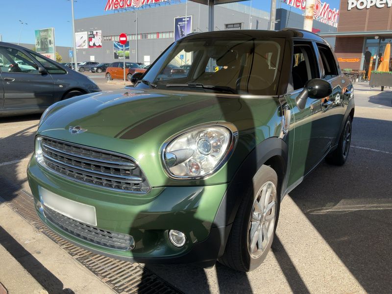 MINI Countryman Cooper D — zdjęcie 1