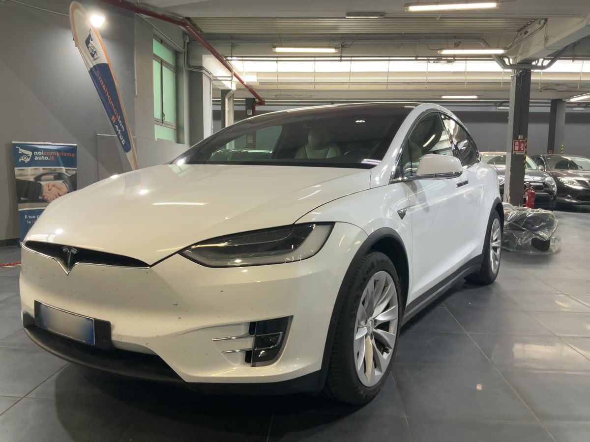 Tesla Model d'occasion
