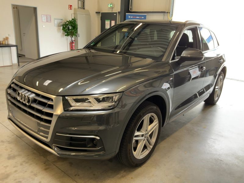 Audi Q5 40 TDI quattro Sport