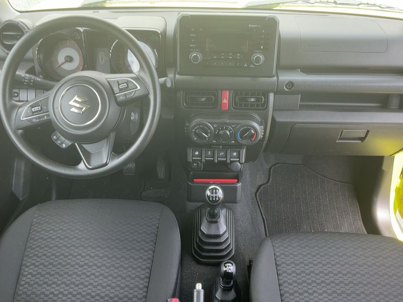 Suzuki Jimny 1.5 Comfort Allgrip NFZ 2022 – снимка 17