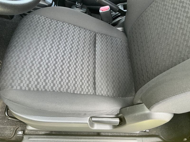 Suzuki Jimny 1.5 Comfort Allgrip NFZ 2022 – снимка 22