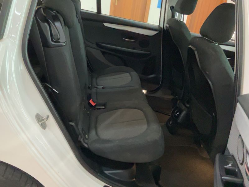 BMW 2er 216d Gran Tourer Advantage — zdjęcie 14