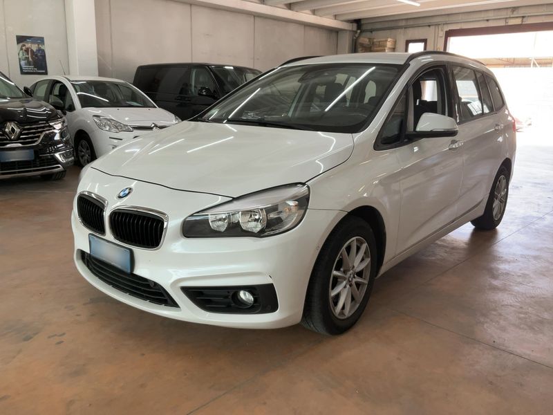 BMW 2er 216d Gran Tourer Advantage