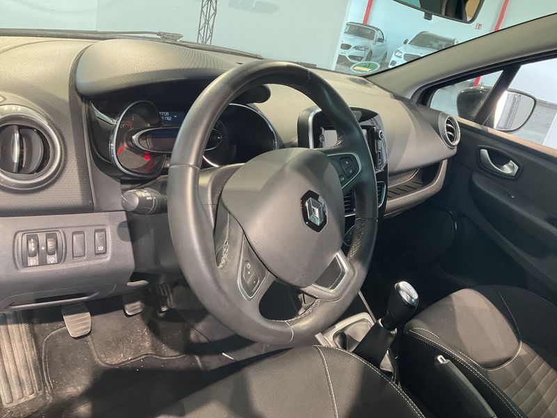 Renault Clio 0.9 Energy Limited 2018 – снимка 25