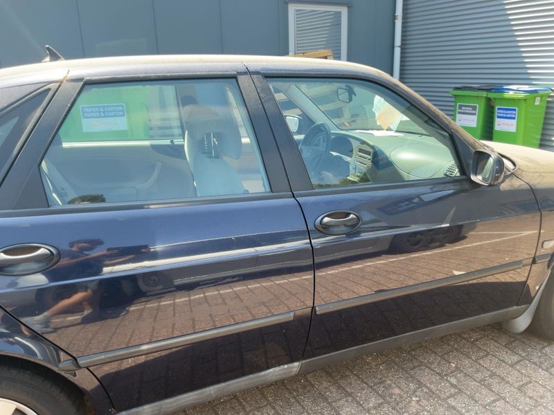 Saab 9-3 2.0 T SE — zdjęcie 7