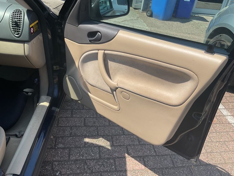 Saab 9-3 2.0 T SE 2002 – снимка 30