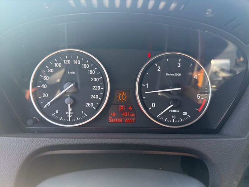BMW X5 3.0d — zdjęcie 12