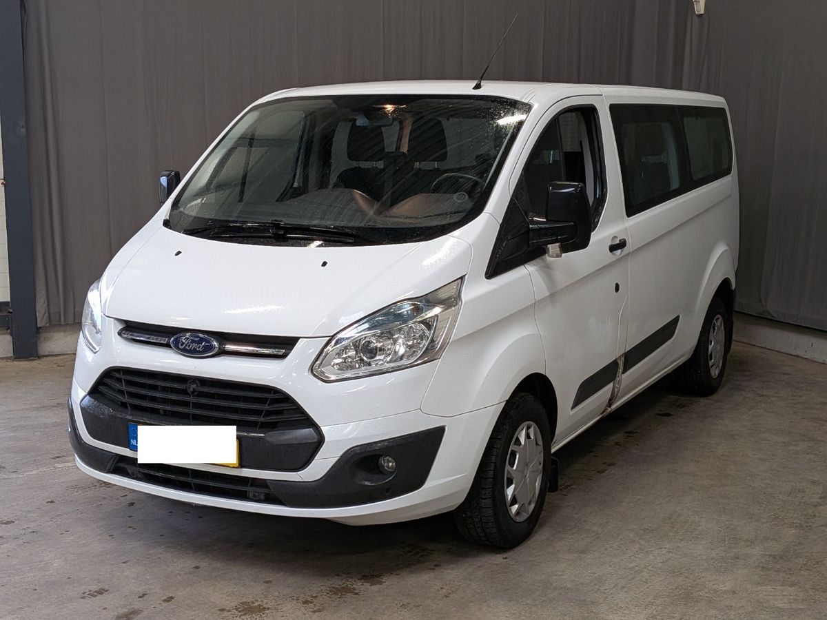 Ford Transit 2016 — photo 1