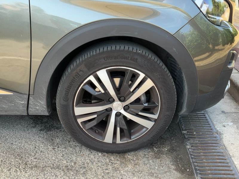 Peugeot 3008 1.2 PureTech Allure 2018 – снимка 11
