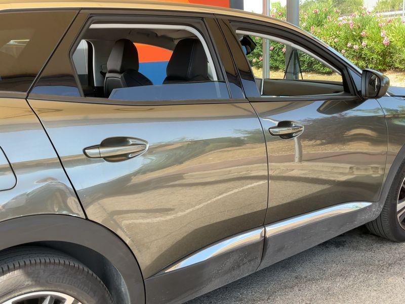 Peugeot 3008 1.2 PureTech Allure — zdjęcie 7