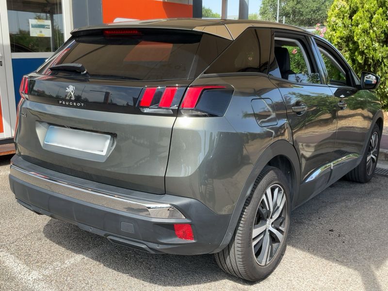 Peugeot 3008 1.2 PureTech Allure — zdjęcie 6