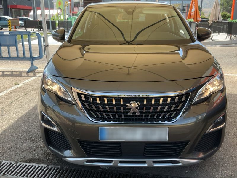 Peugeot 3008 1.2 PureTech Allure — zdjęcie 9