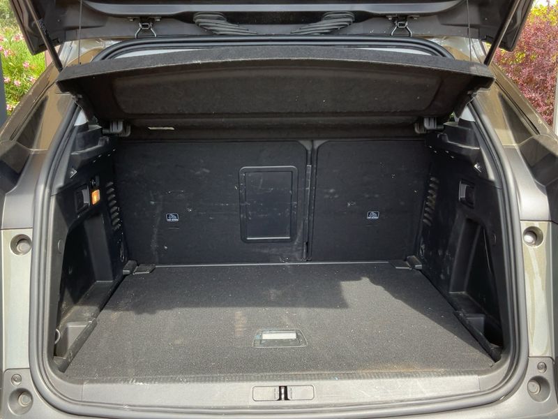 Peugeot 3008 1.2 PureTech Allure — zdjęcie 10