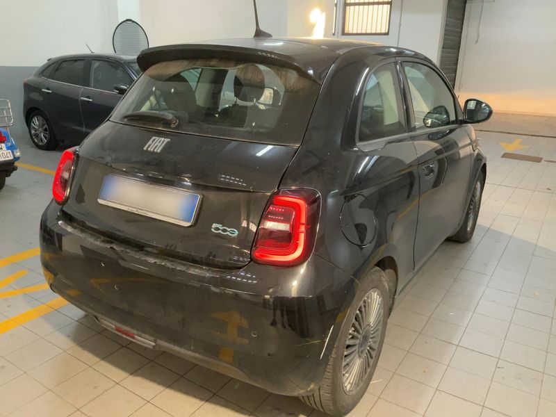 Fiat 500e electric drive 87 kW Icon — zdjęcie 6