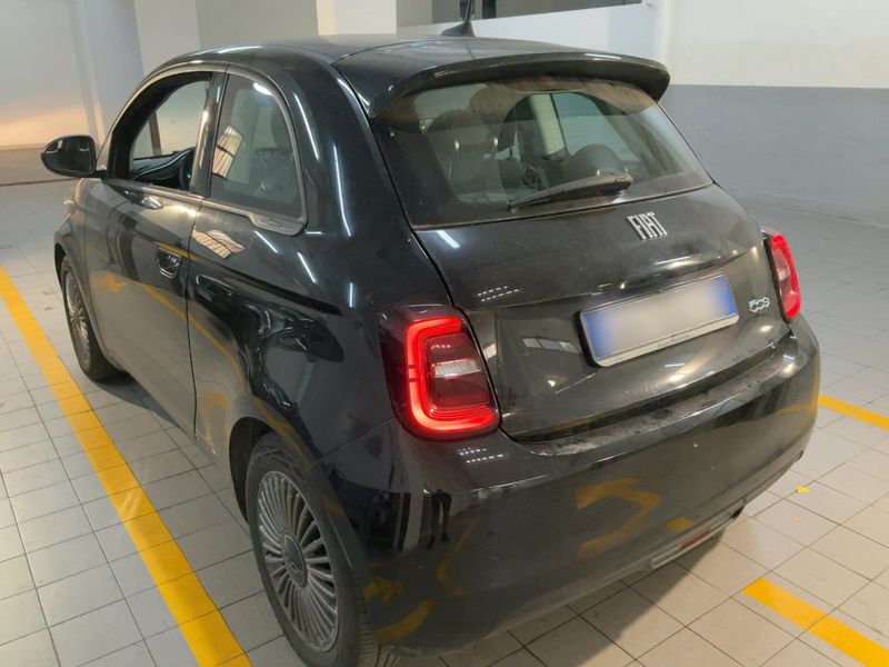 Fiat 500e electric drive 87 kW Icon — zdjęcie 3