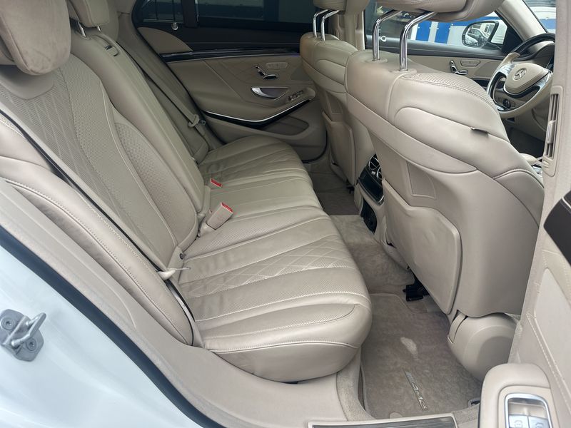 Mercedes-Benz S-Klasse S 500 4Matic AMG Line — zdjęcie 14