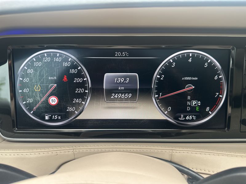 Mercedes-Benz S-Klasse S 500 4Matic AMG Line — zdjęcie 12