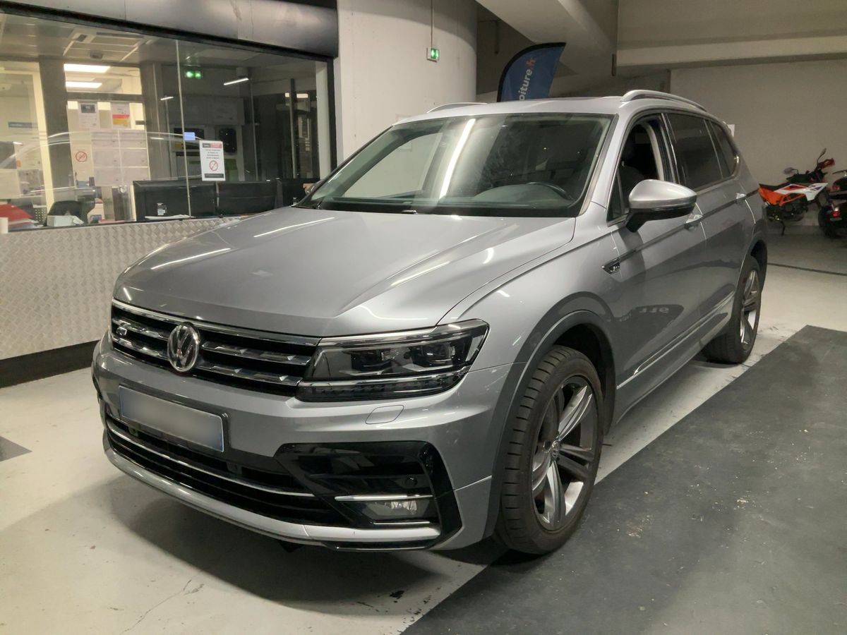 Volkswagen Tiguan 2021 — photo 1