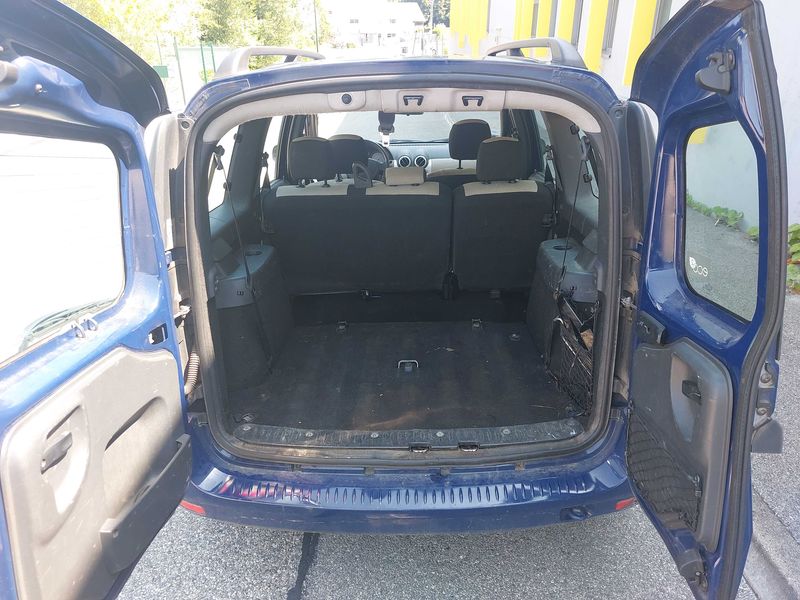 Dacia Logan MCV 1.5 dCi Prestige — zdjęcie 9
