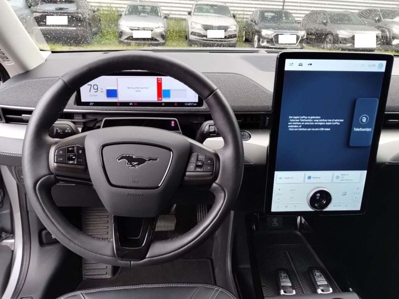 Ford Mustang Mach-E electric drive 198 kW — zdjęcie 6