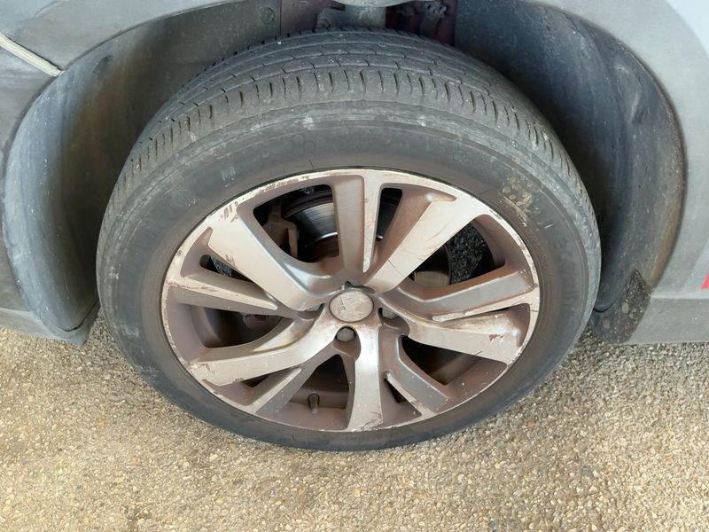 Peugeot 2008 1.6 Blue-HDi Allure 2016 – снимка 3