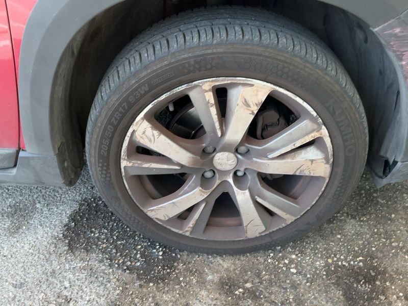 Peugeot 2008 1.6 Blue-HDi Allure 2016 – снимка 11