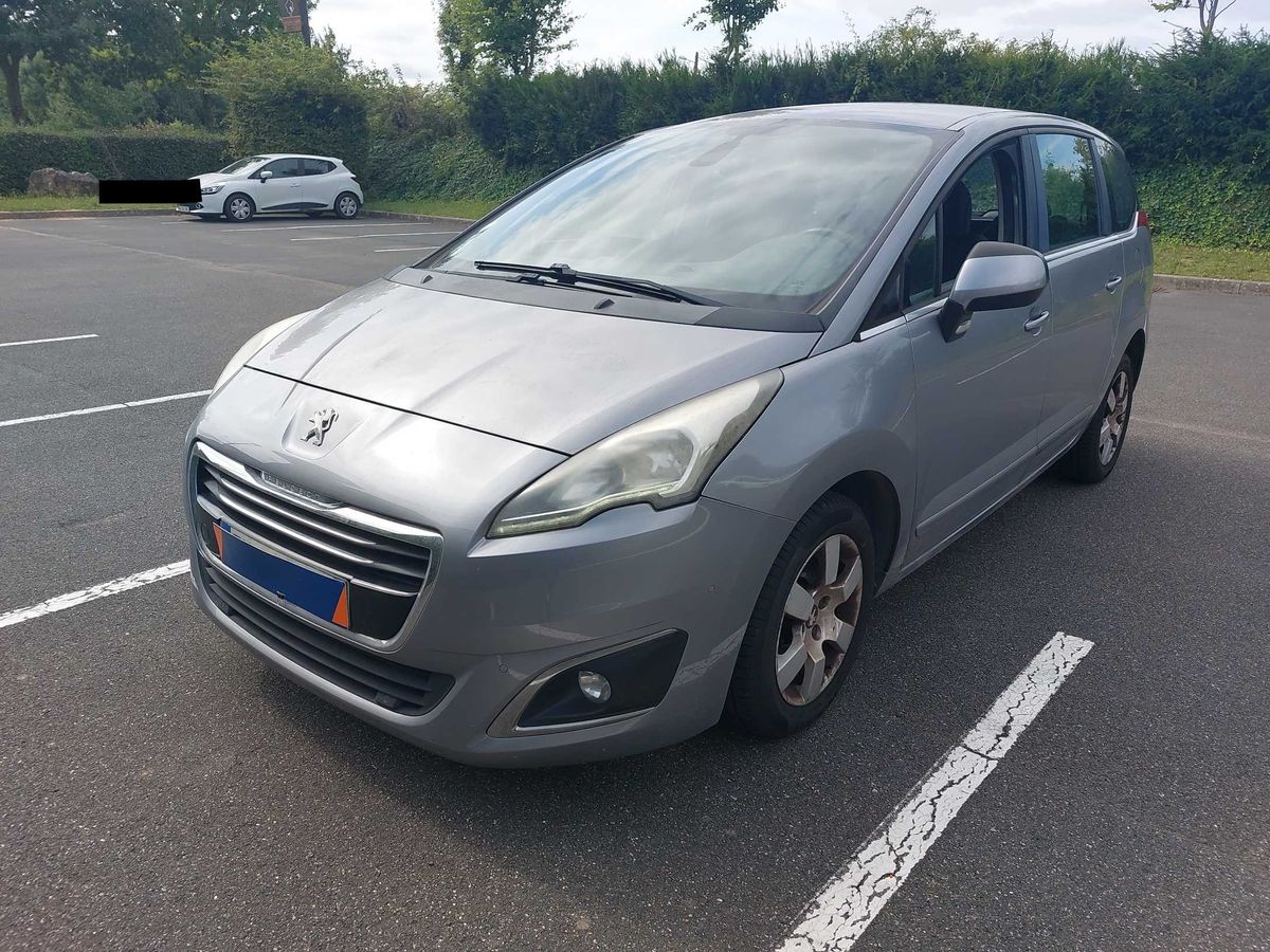 Peugeot 5008 1.6 e-HDi Active