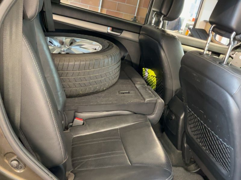 Kia Sorento 2.2 CRDi Spirit 4WD — zdjęcie 14