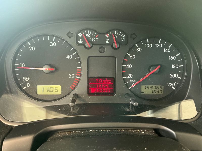 Volkswagen Golf IV 1.9 TDI Comfortline — zdjęcie 4