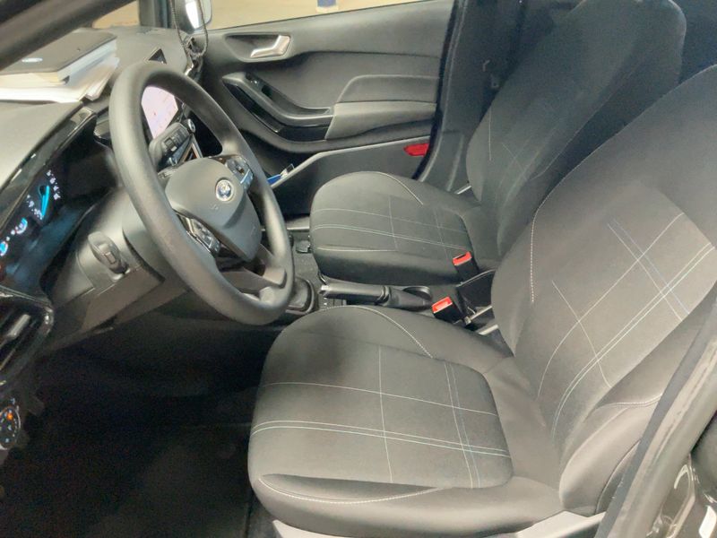 Ford Fiesta 1.1 Trend — zdjęcie 11