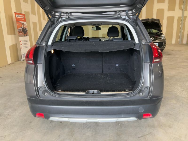 Peugeot 2008 1.6 Blue-HDi Allure — zdjęcie 10