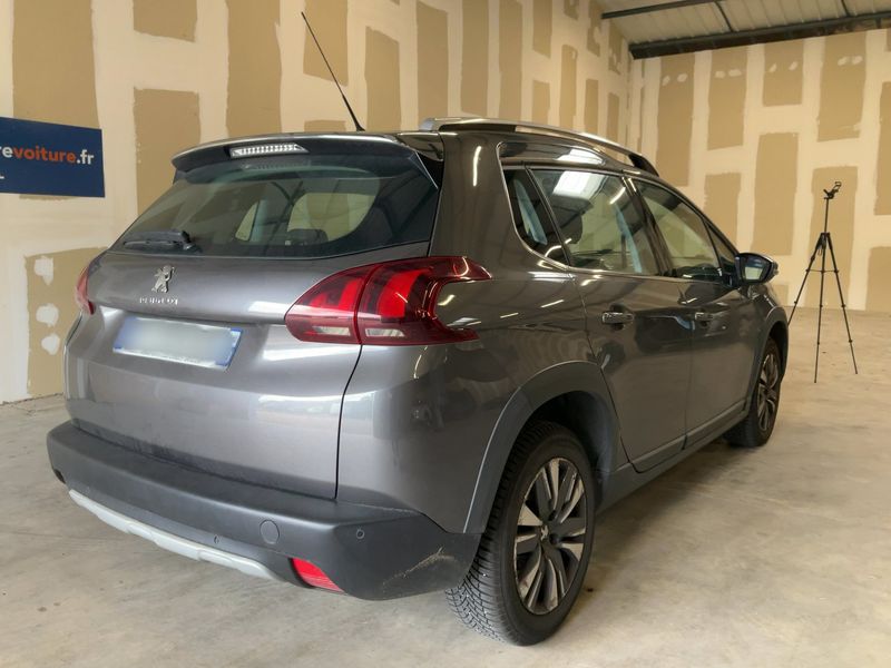 Peugeot 2008 1.6 Blue-HDi Allure — zdjęcie 6