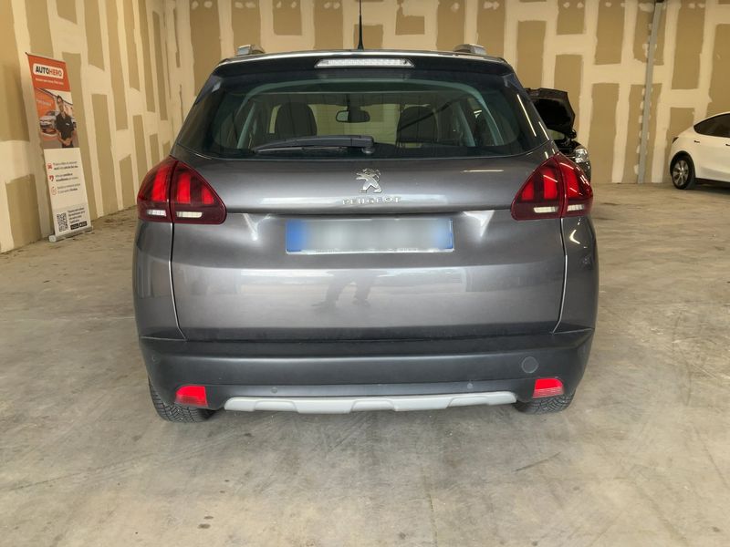 Peugeot 2008 1.6 Blue-HDi Allure — zdjęcie 5