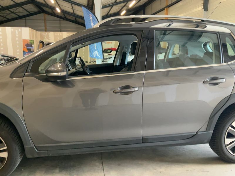 Peugeot 2008 1.6 Blue-HDi Allure — zdjęcie 4