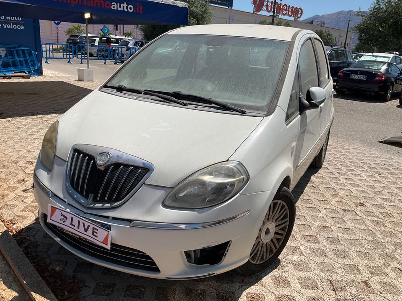 Lancia Musa 1.3 JTD Diva