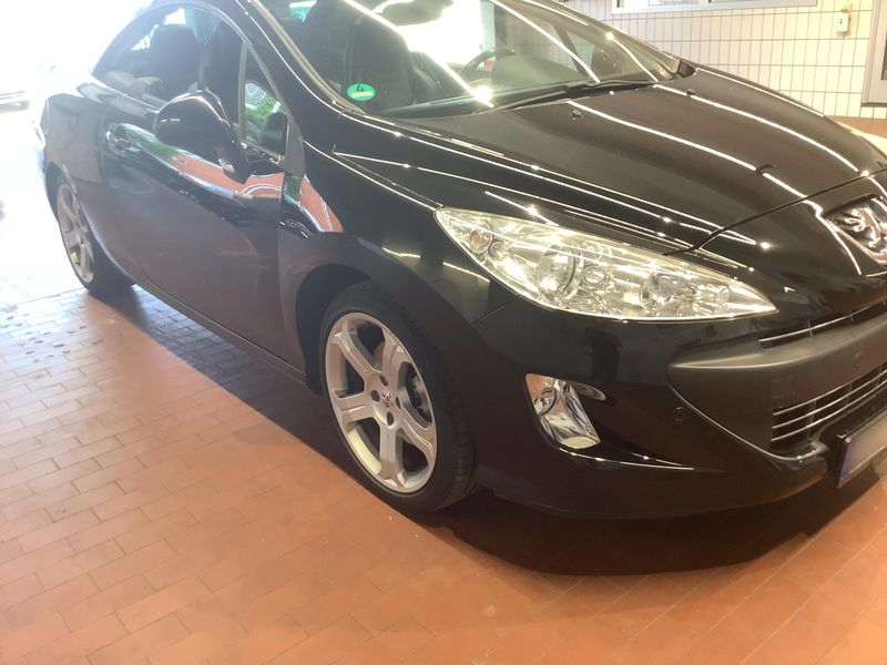 Peugeot 308 2.0 HDi Platinum 2010 – снимка 12